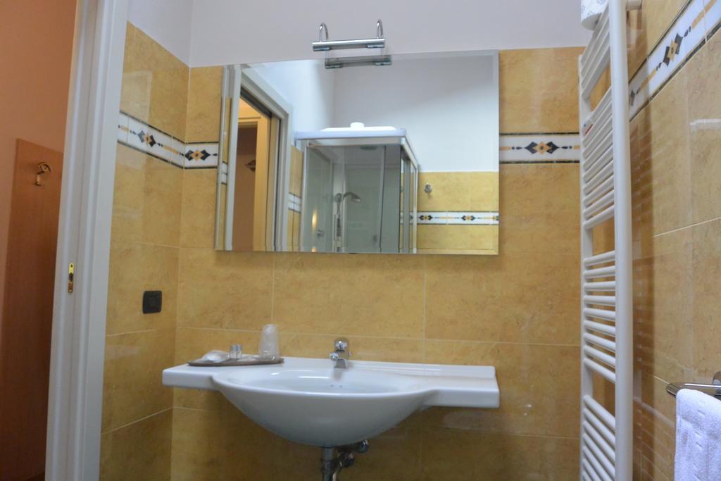 Arena Inn B&B Verona Eksteriør bilde